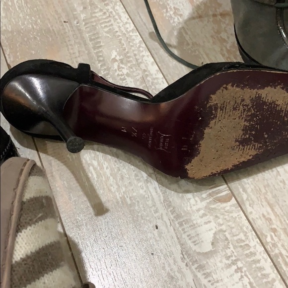 Shoes - Picture 4 of 4